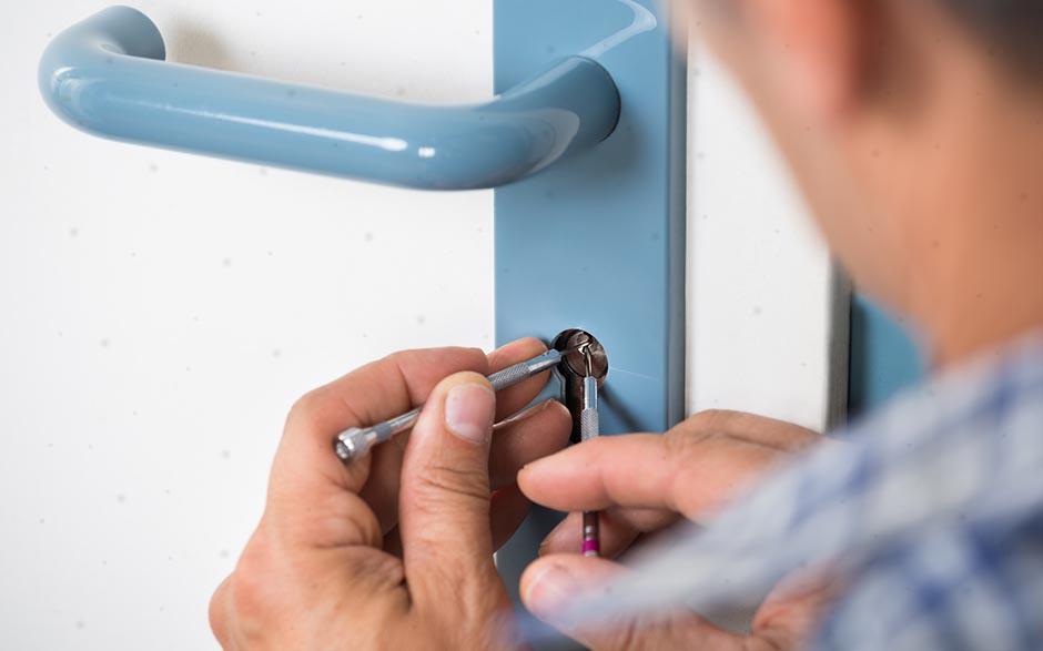 changer un barillet de porte Ankers